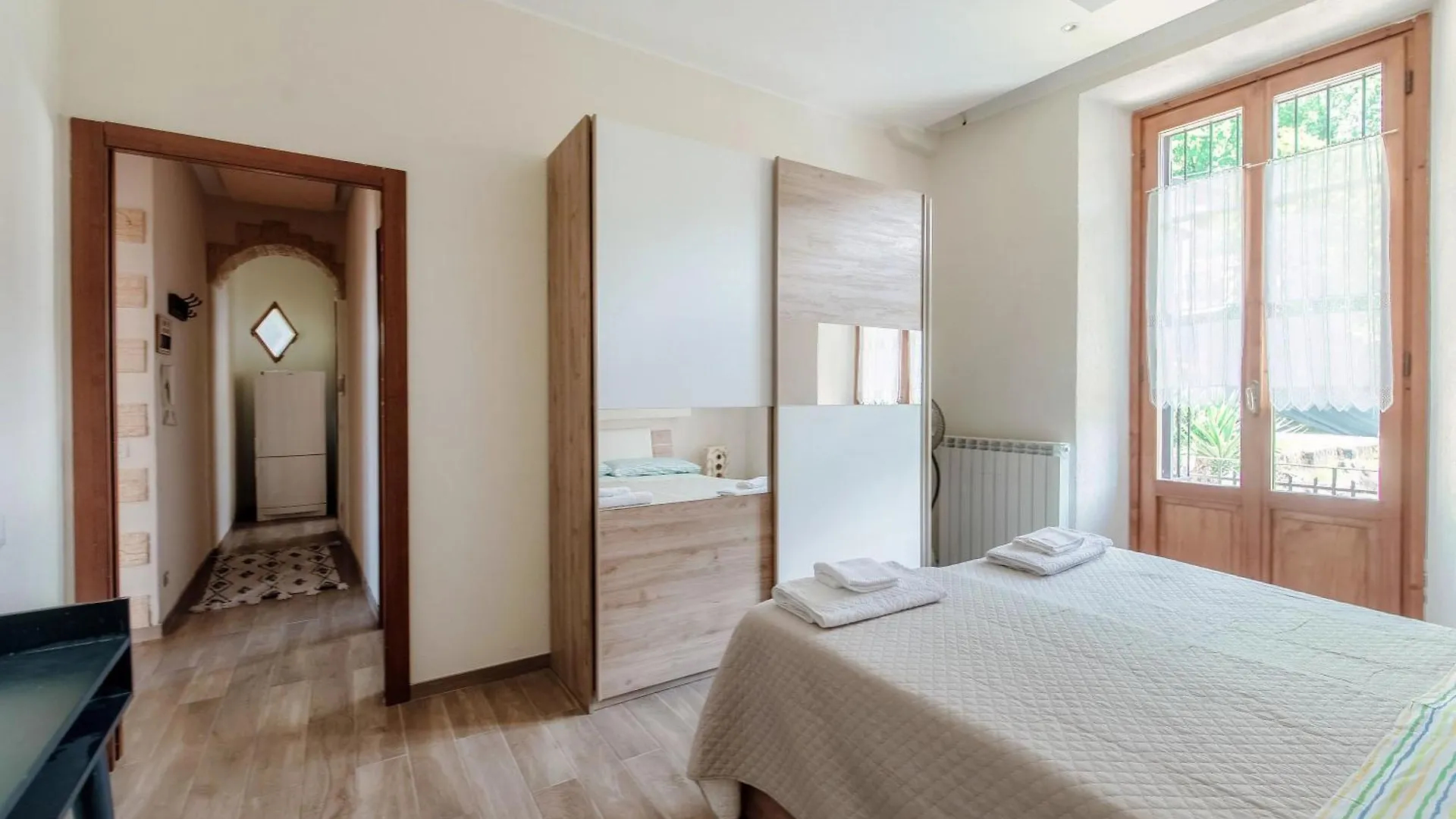 Appartamento Wisteria Rooms On Lake Côme Italia