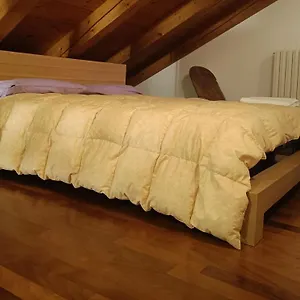 https://casa-sul-cielo-di-burano.hotelslidodijesolo.com